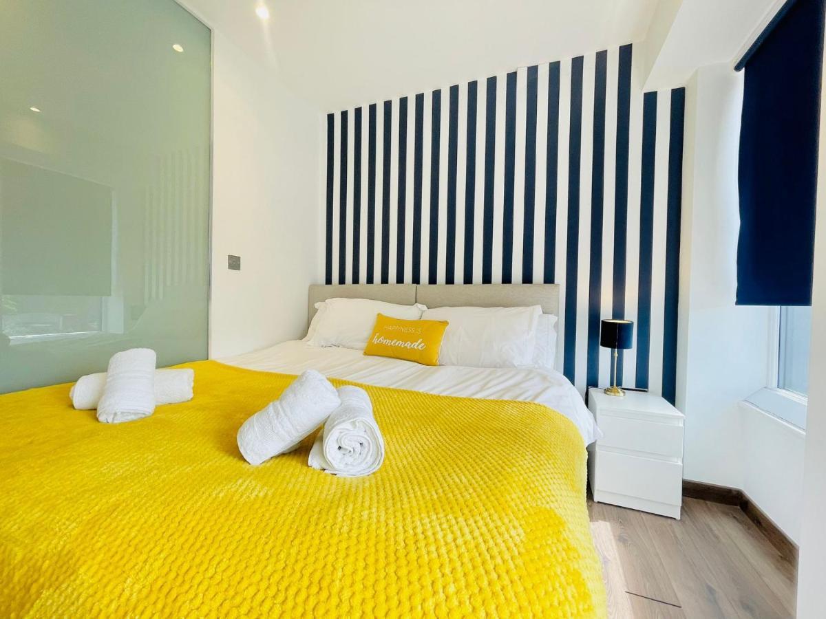 Park Street Apartment Luton By Hostaguest מראה חיצוני תמונה